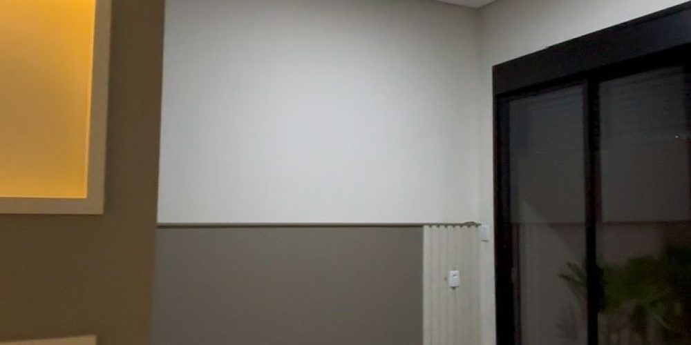 02b0c335-07d8-4d25-b5b2-fcbc2eef15cb