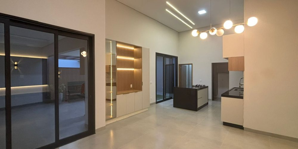 11b91f6f-4ad5-4b81-9dd0-c6eb29c725a9