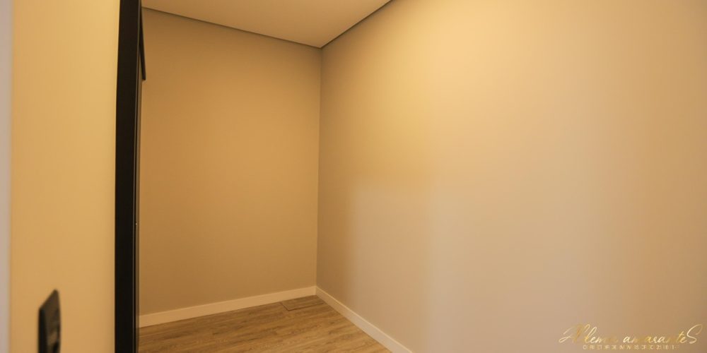 62dfe894-e62c-4c25-8d6f-2fcb840f953c